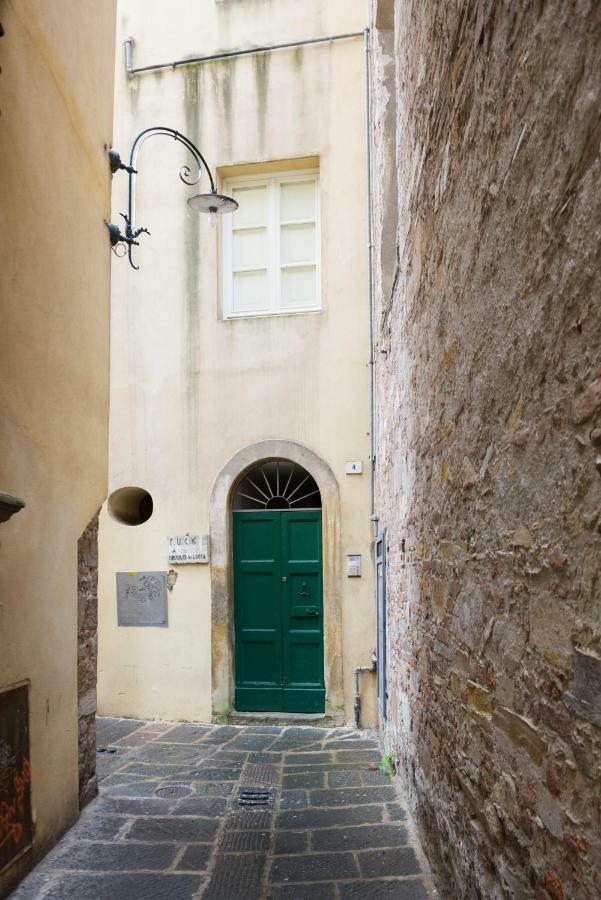 Apartamento Colorato E Vivace Bilocale Lucca Exterior foto
